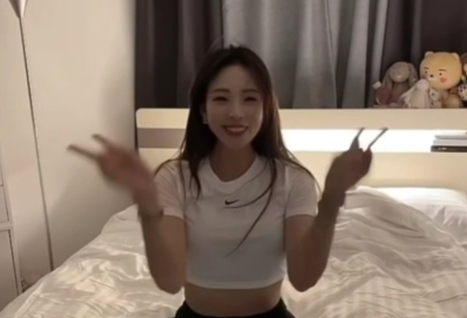 리듬체조 국가대표, 방송연예인 신수지 협찬